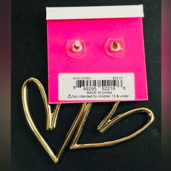 Betsey Johnson NWT XOX Crystal-Studded Pavé Double Heart Drop Earrings - Picture 7 of 7